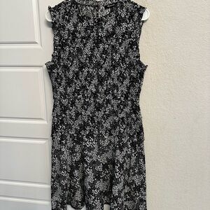 Madewell Black and White Floral Midi Dress